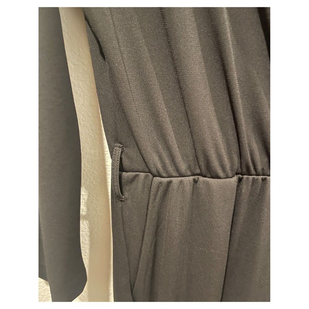 ZARA Long Sleeve V-Neck Black Jumpsuit - Picture 4 of 6